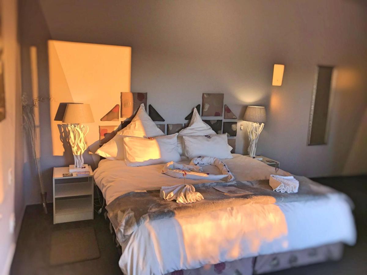 Farr Out Guest House Paternoster Esterno foto